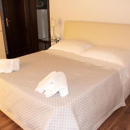 Appartement Casanova à Alba  Extérieur photo