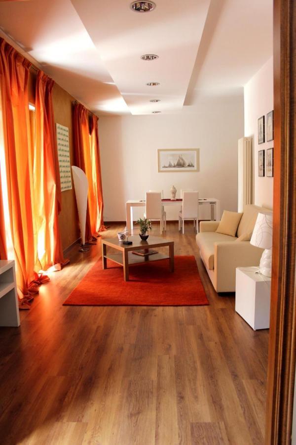Appartement Casanova à Alba  Extérieur photo
