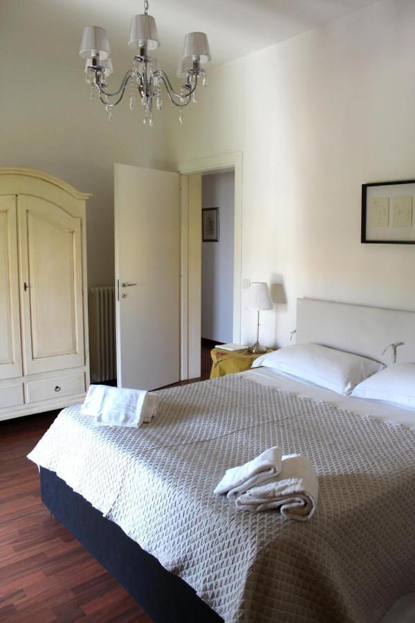 Appartement Casanova à Alba  Extérieur photo